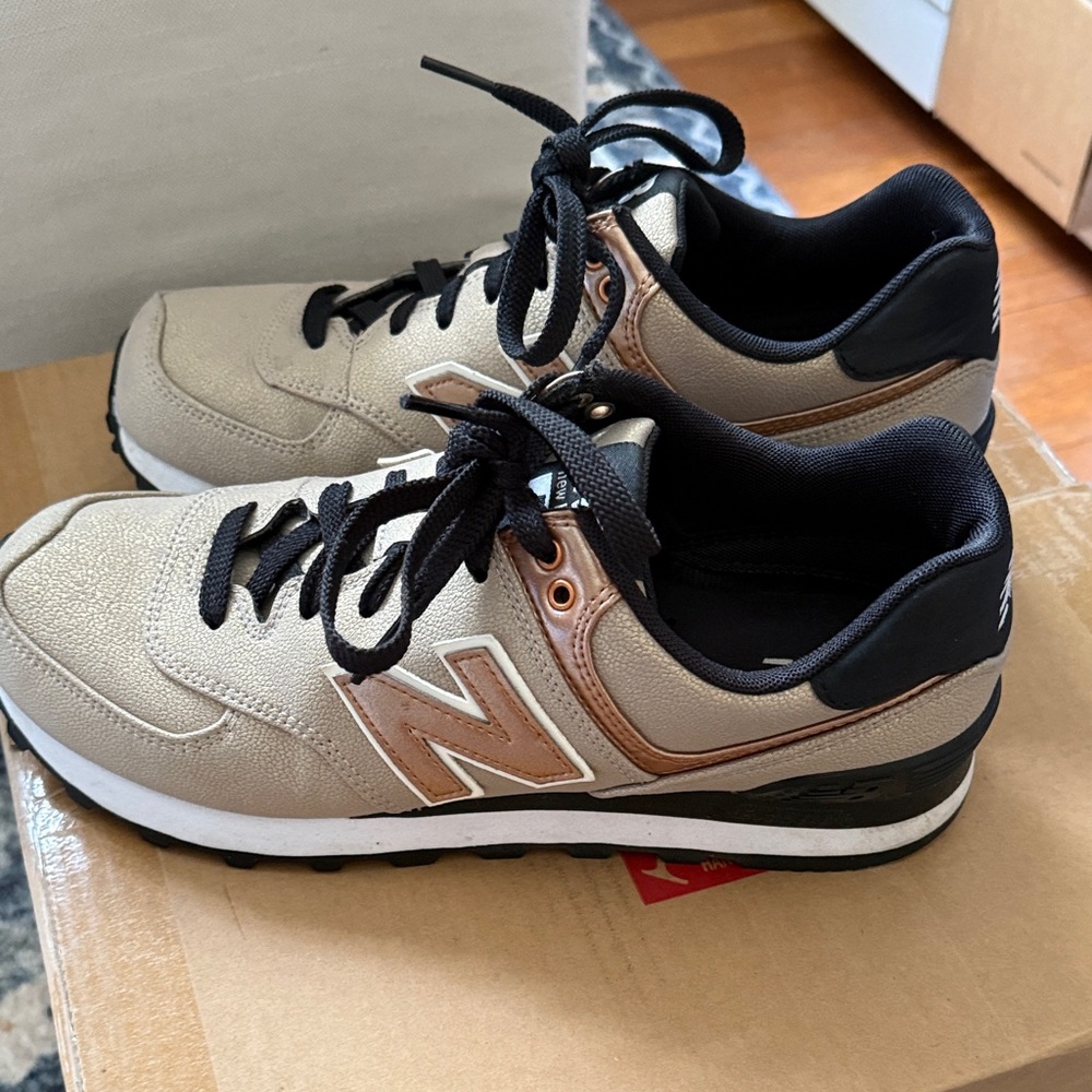 New Balance Women's 574 V1 Shimmer Sneaker